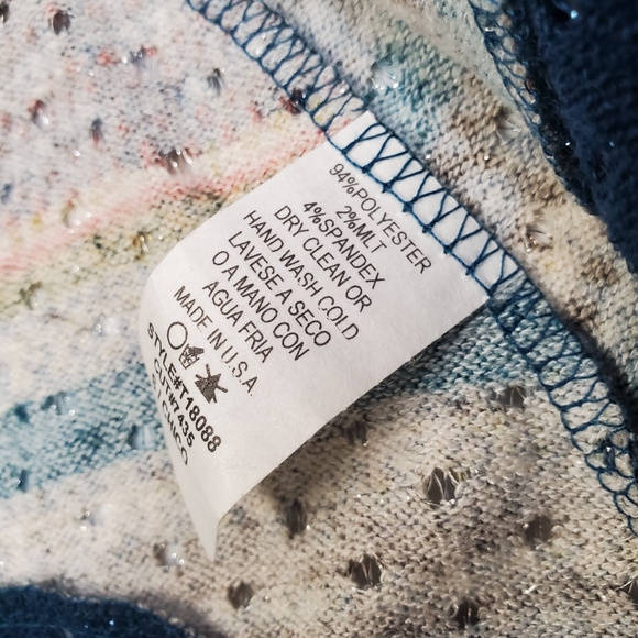 Dulce cards light weight cardigan! - Picture 5 of 5